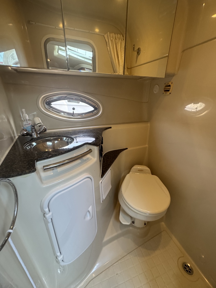 2006 Four Winns 318 Vista