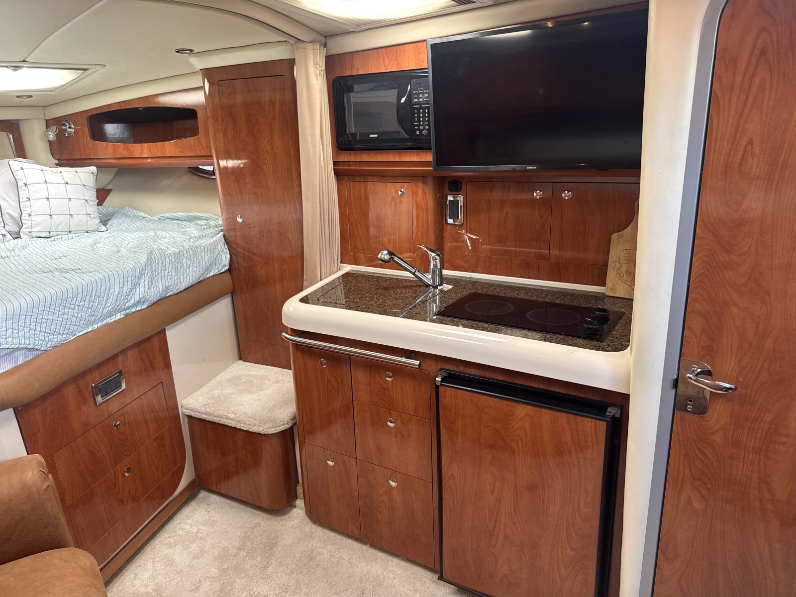 2006 Four Winns 318 Vista
