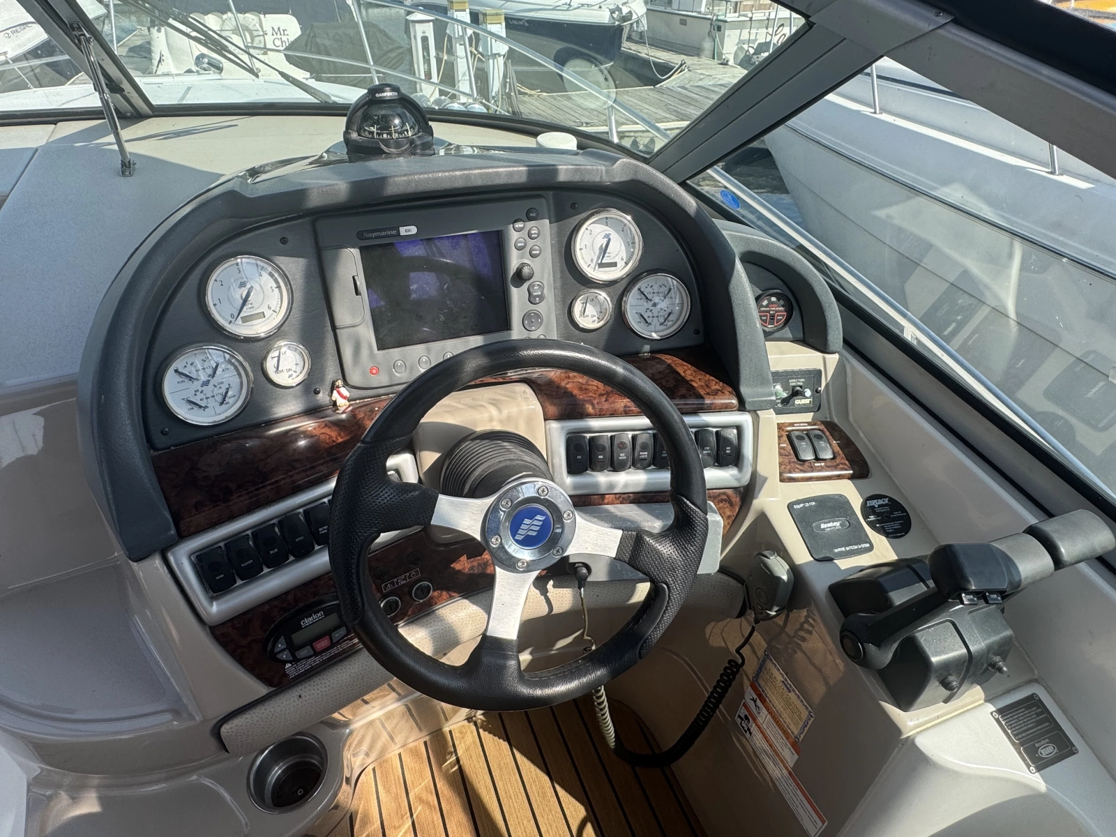 2006 Four Winns 318 Vista