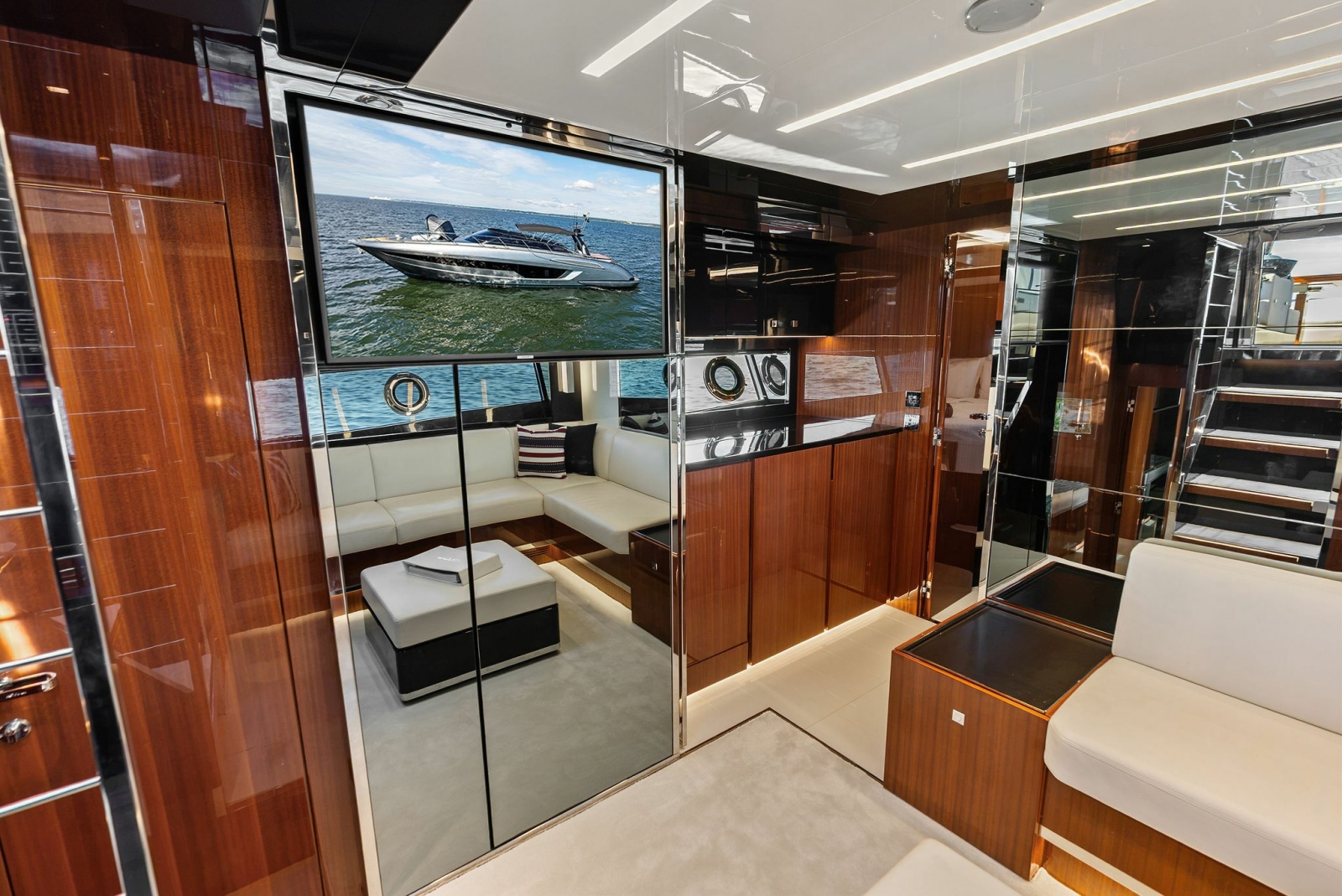 2019 Riva 56 RIVALE