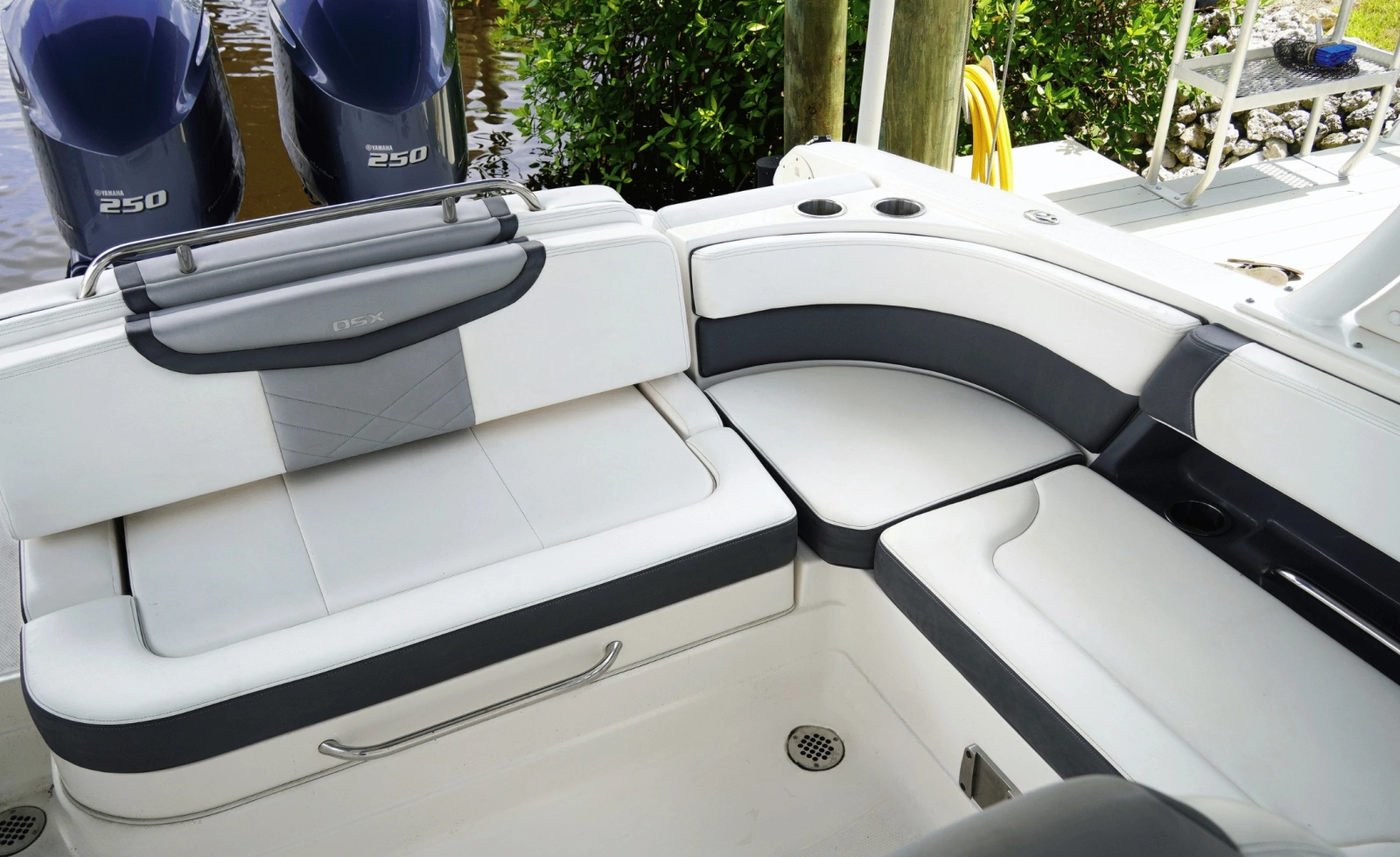 2021 Chaparral 280 OSX