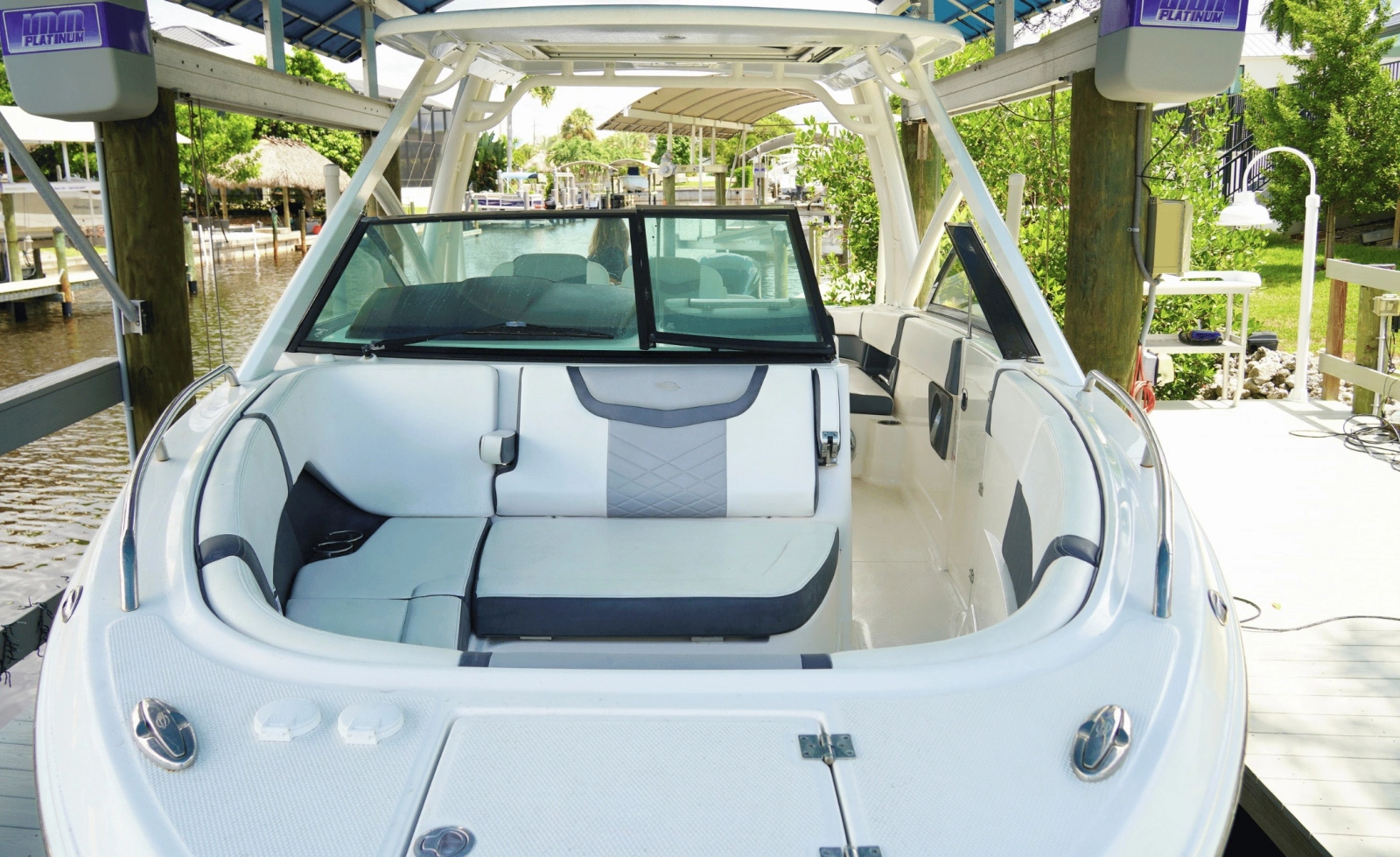 2021 Chaparral 280 OSX