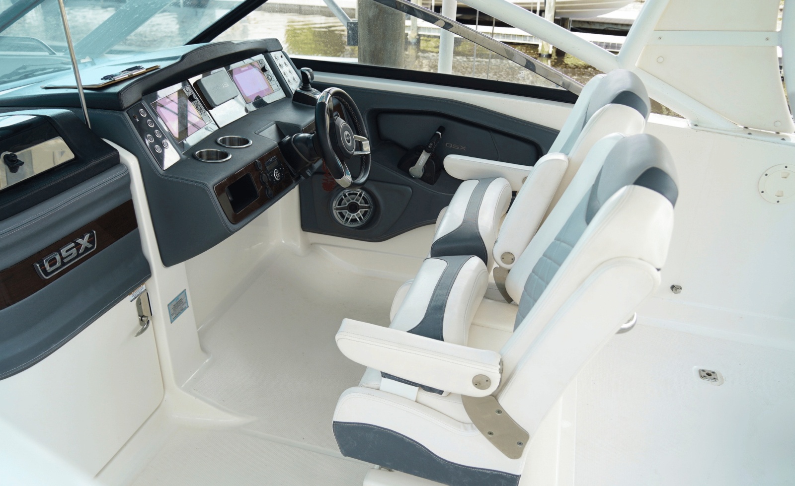 2021 Chaparral 280 OSX