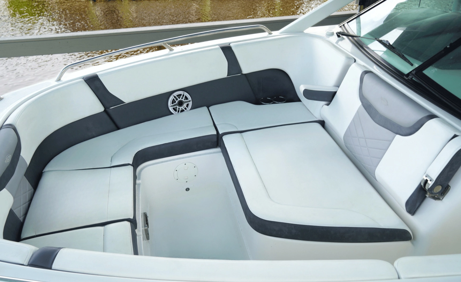 2021 Chaparral 280 OSX