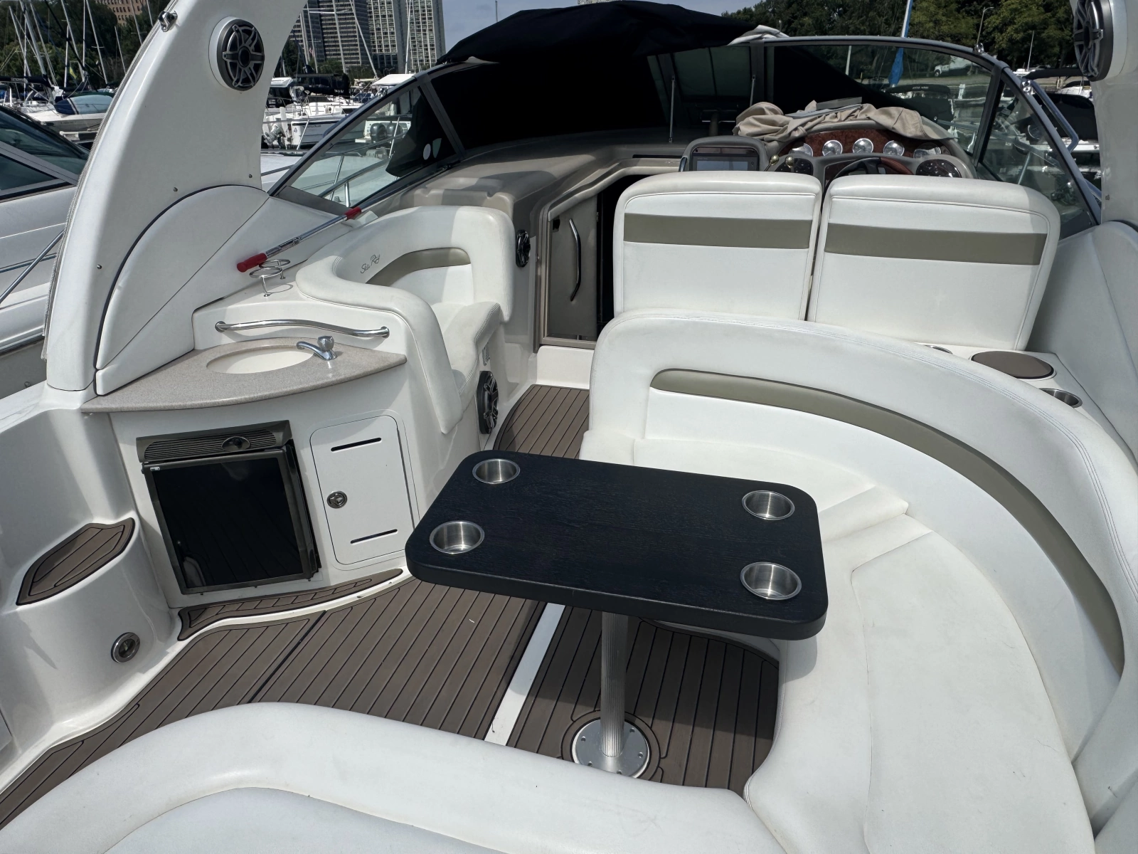 2007 Sea Ray Sundancer 320