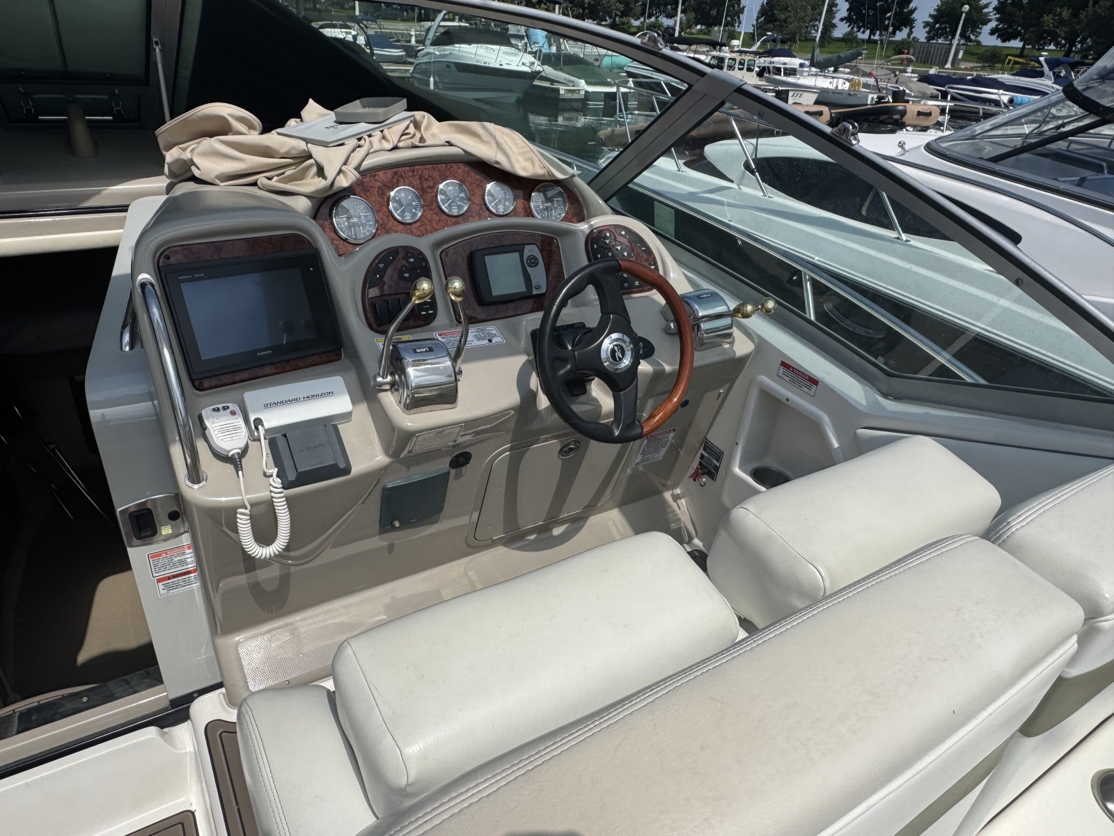2007 Sea Ray Sundancer 320