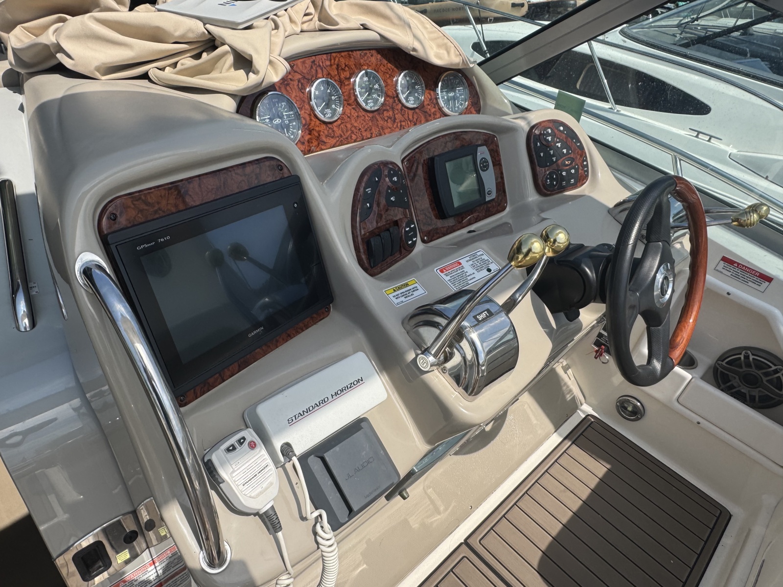 2007 Sea Ray Sundancer 320