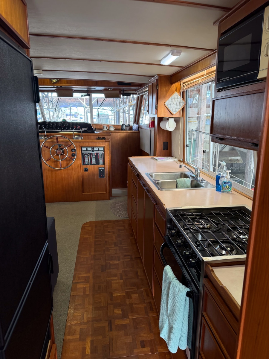 1990 Cruise-A-Home Corsair 4200