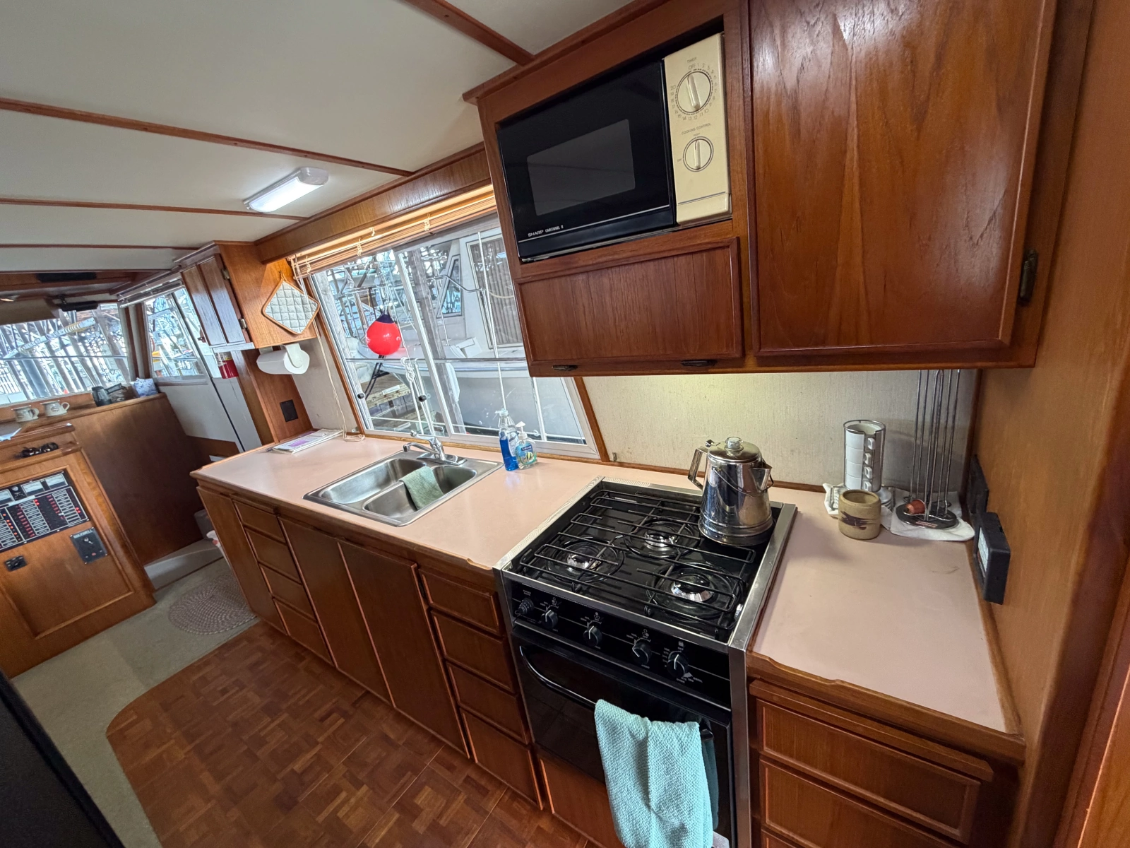 1990 Cruise-A-Home Corsair 4200