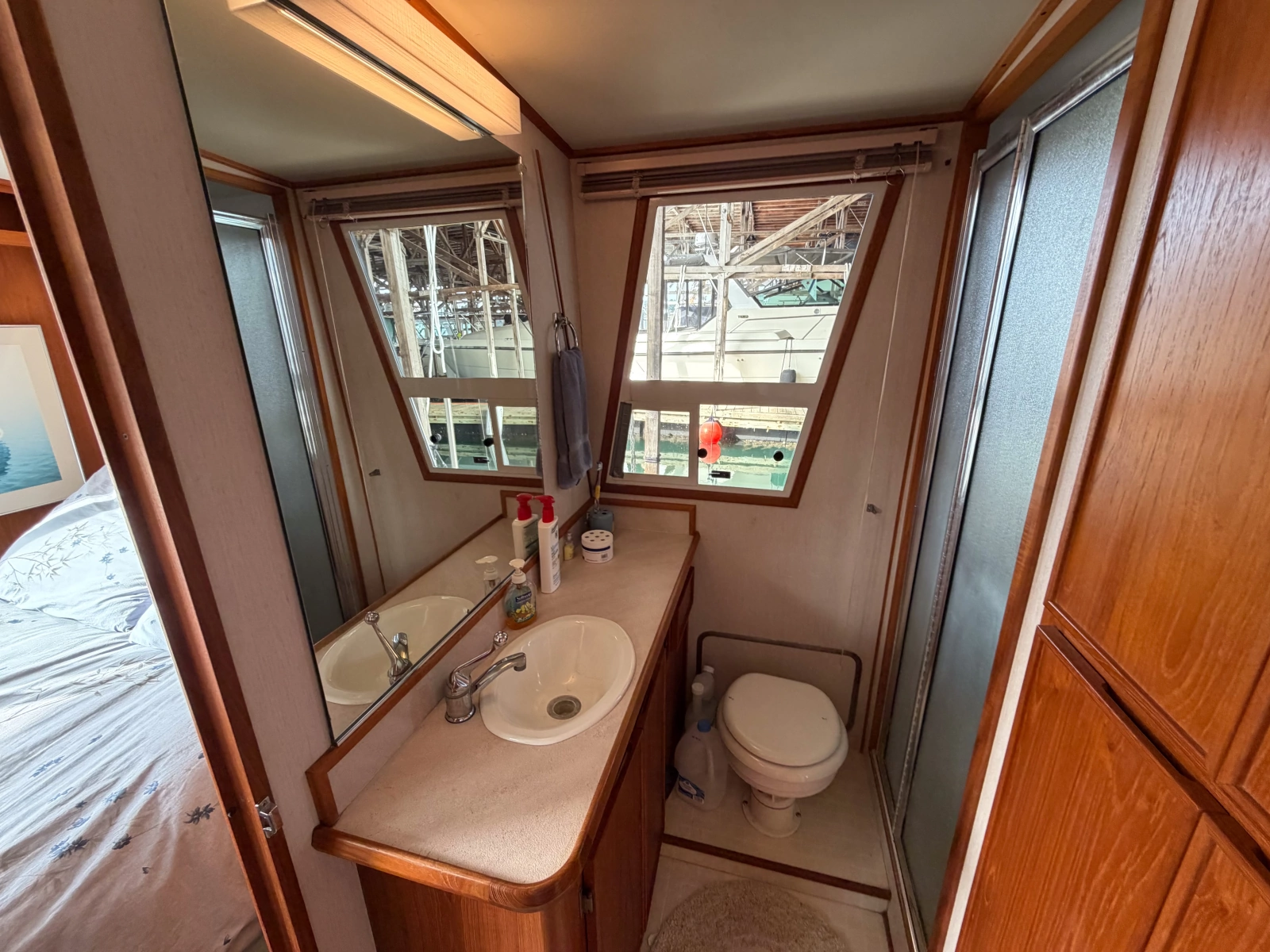 1990 Cruise-A-Home Corsair 4200