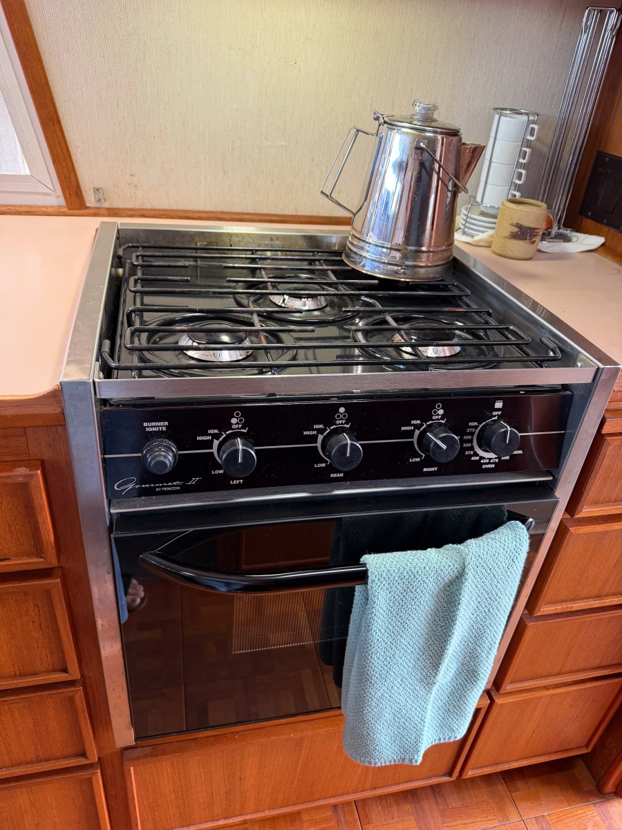 1990 Cruise-A-Home Corsair 4200