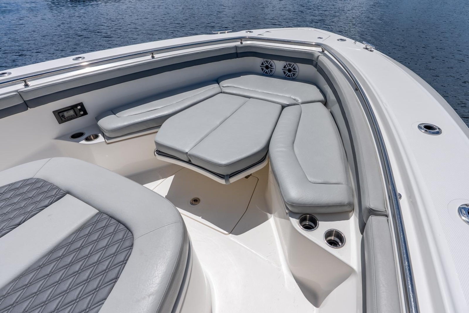2011 Boston Whaler 