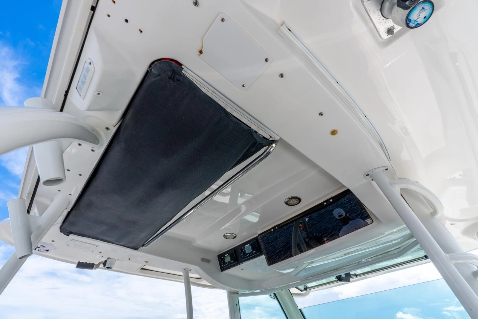 2011 Boston Whaler 