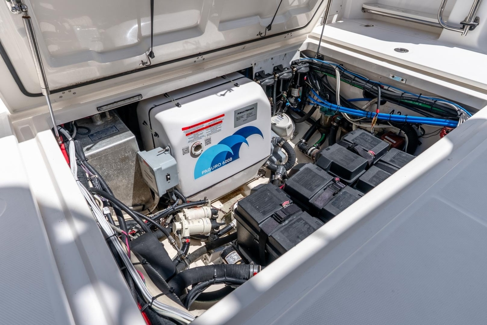 2011 Boston Whaler 