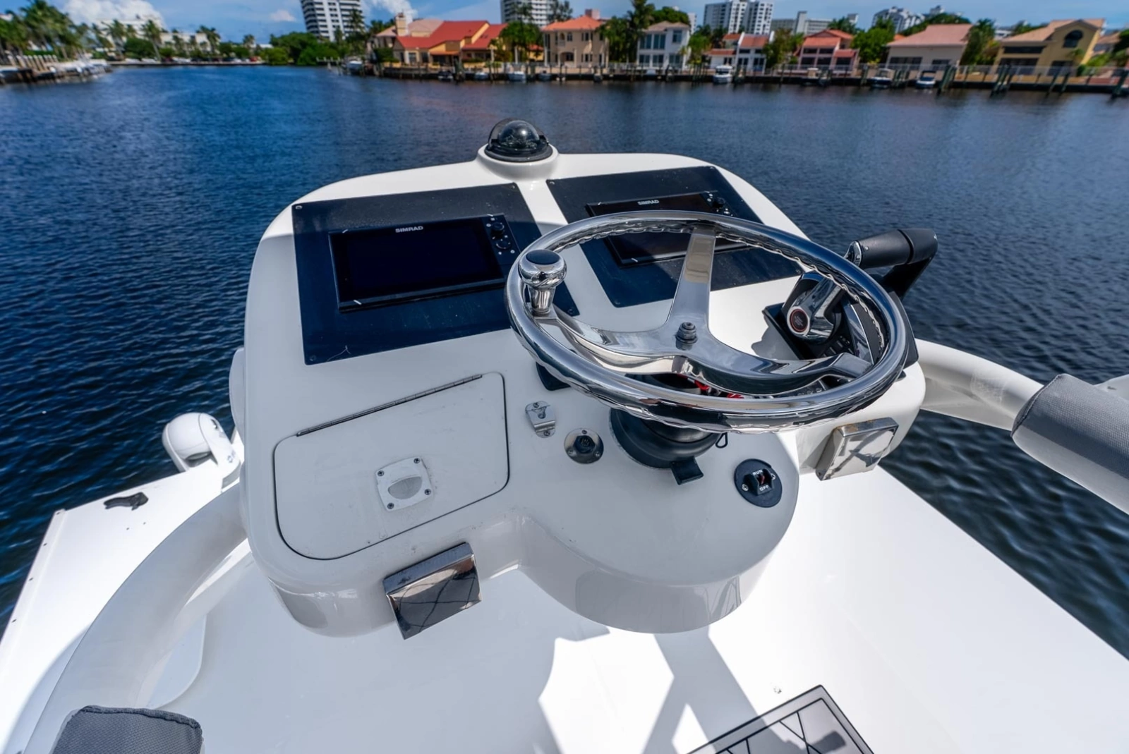 2011 Boston Whaler 