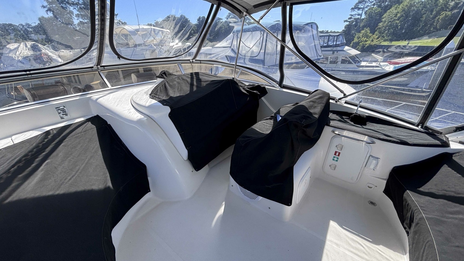 Flybridge Covered