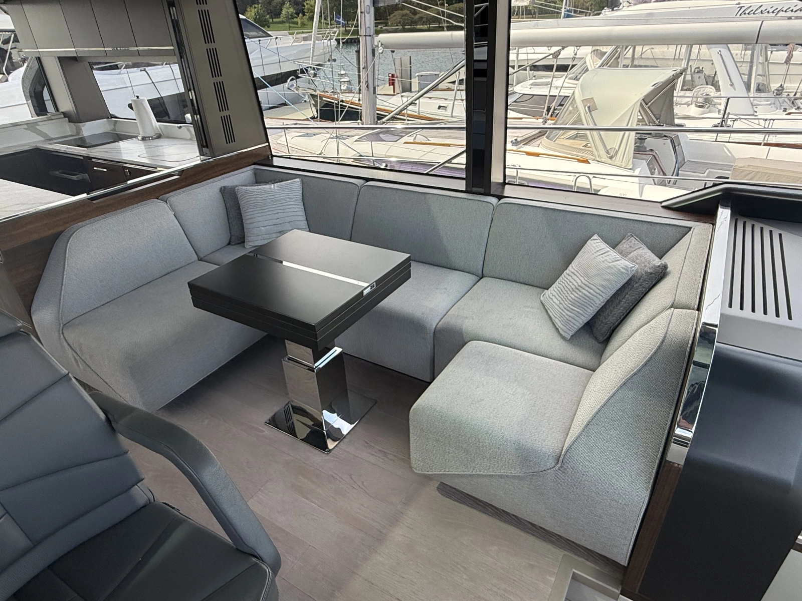2023 Sunseeker Predator 65