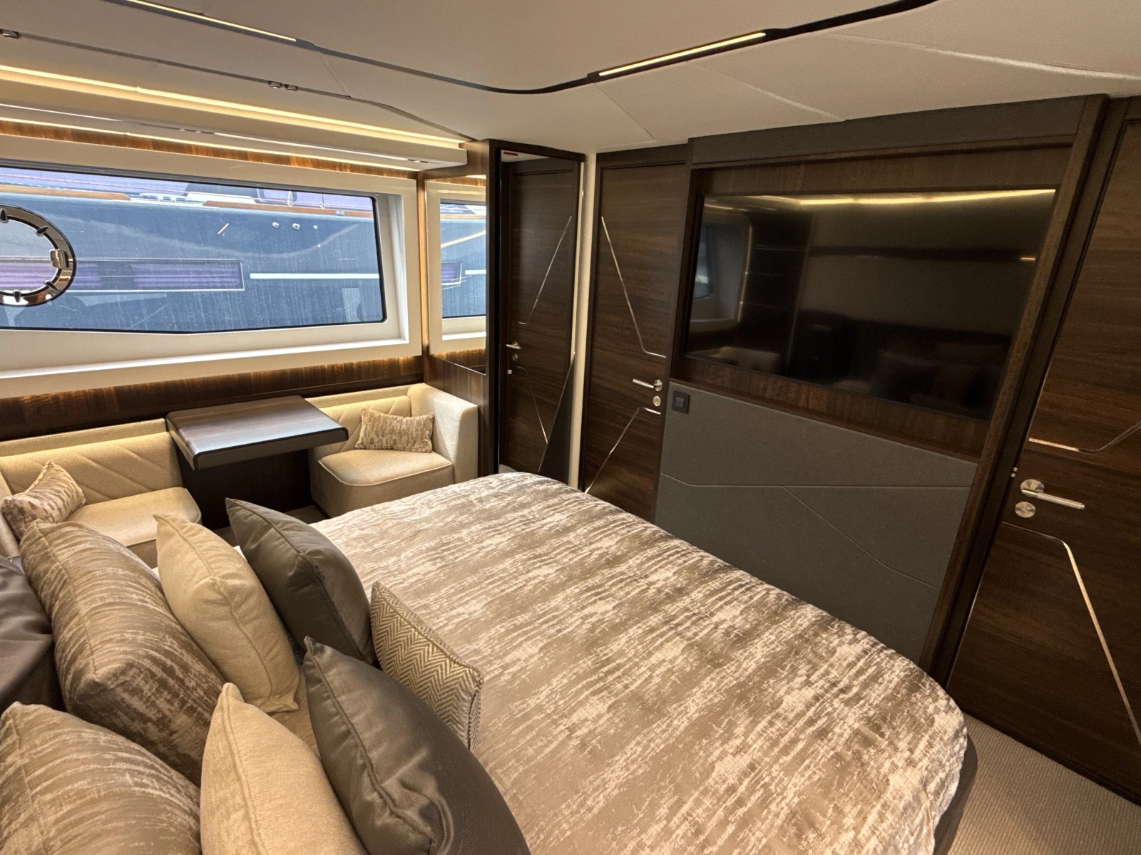 2023 Sunseeker Predator 65