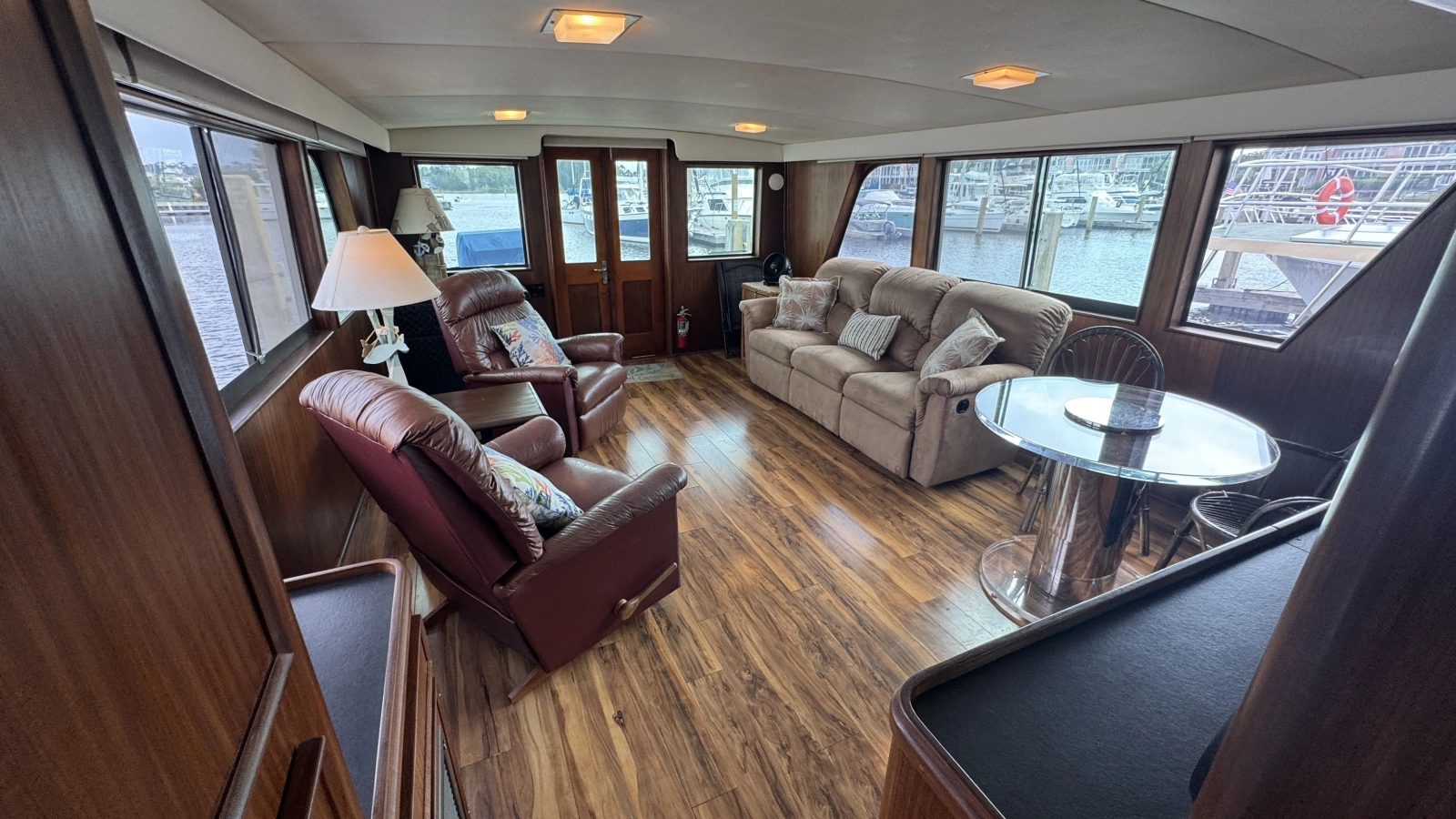 Salon - Aft View