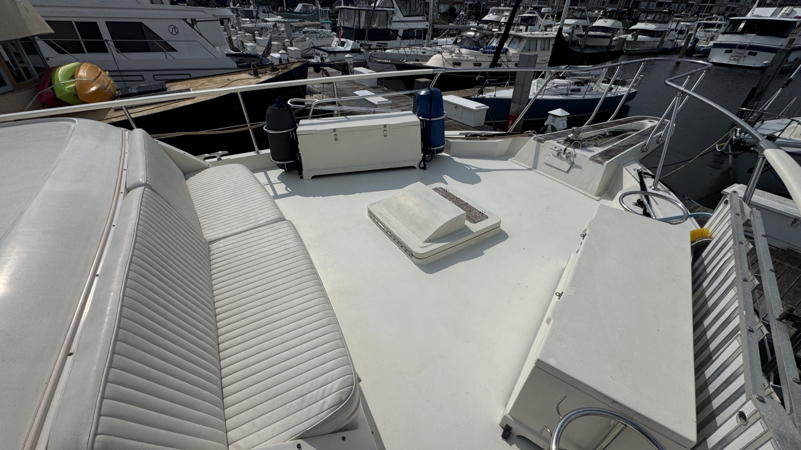 Exterior - Bow Seating