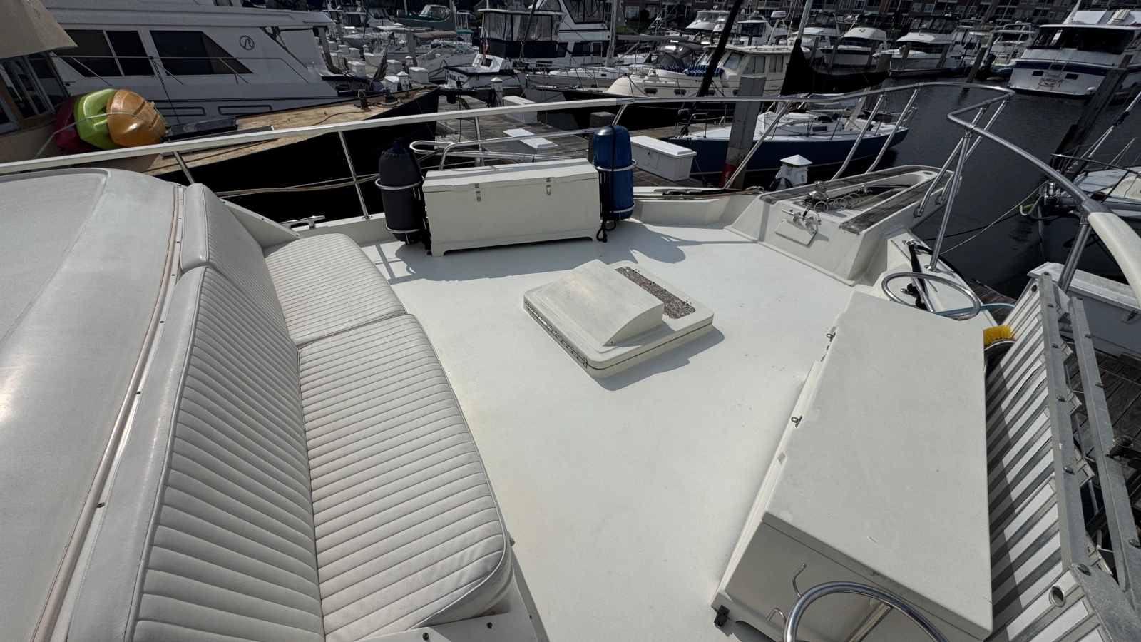 Exterior - Bow Seating
