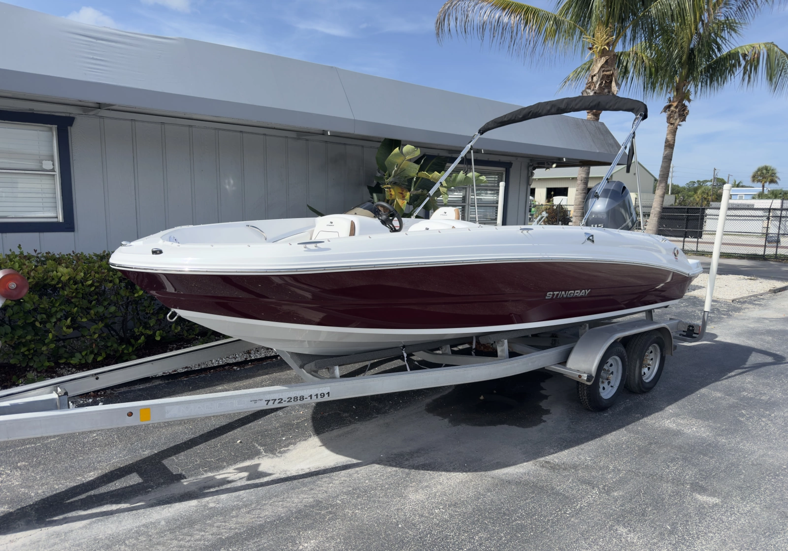 19ft Stingray Yacht For Sale