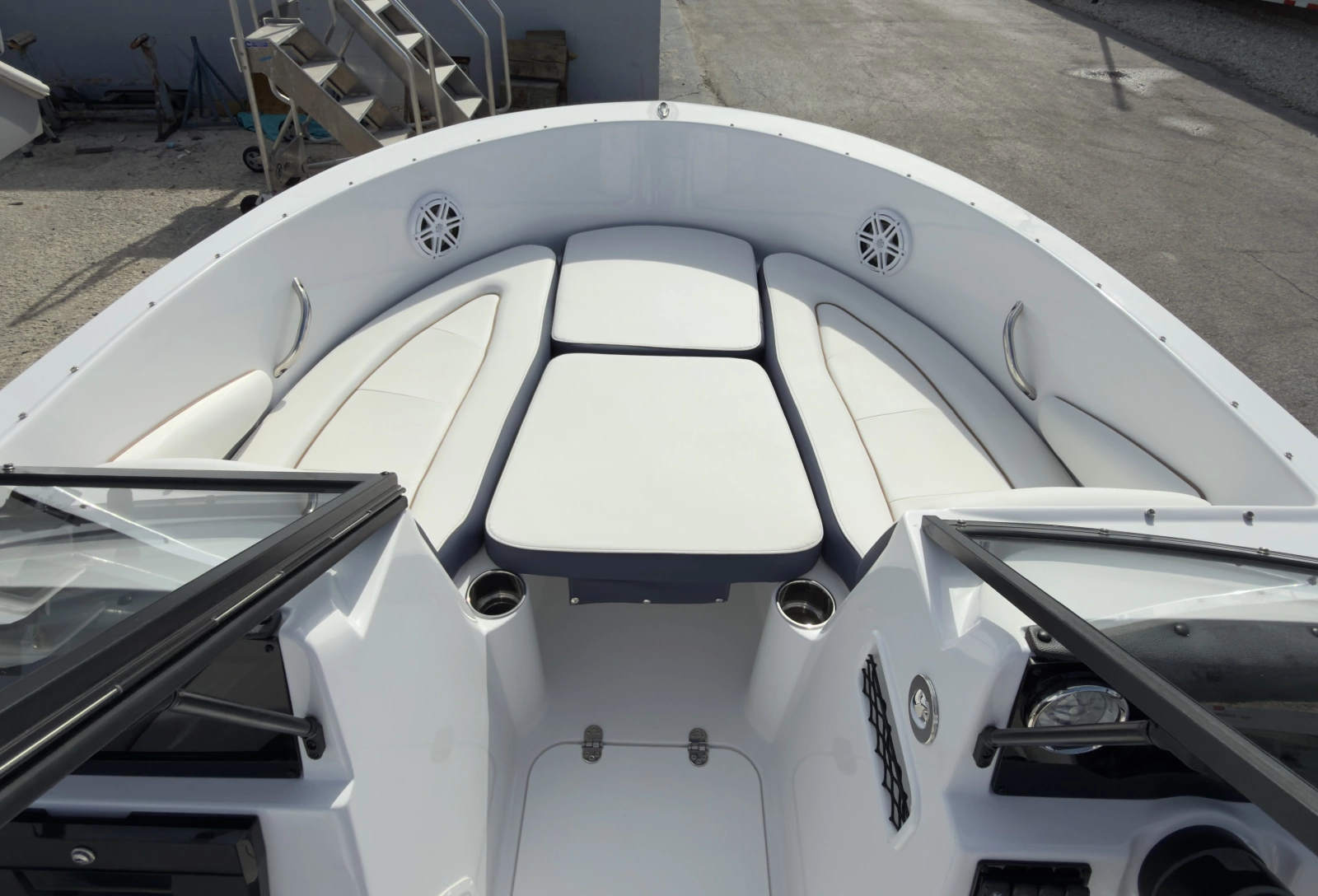 17ft Stingray Yacht For Sale