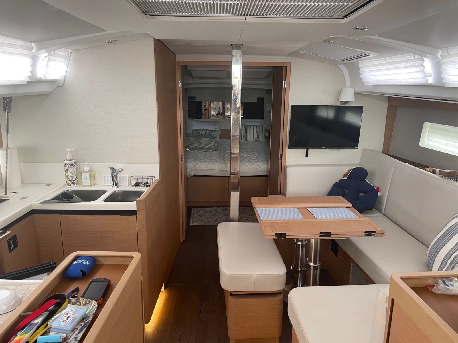 2022 Jeanneau 440