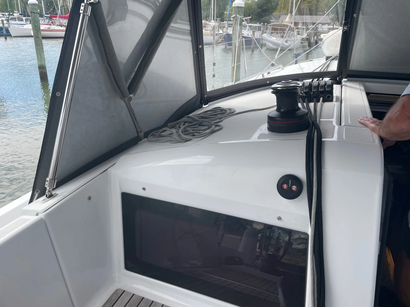 2022 Jeanneau 440