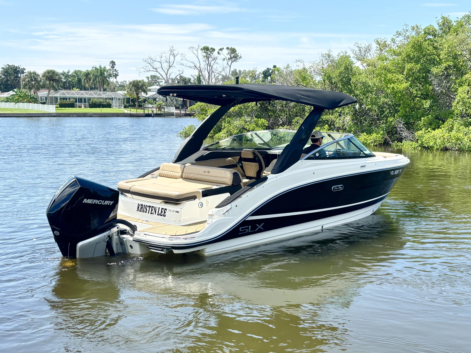 26ft Sea Ray Yacht For Sale