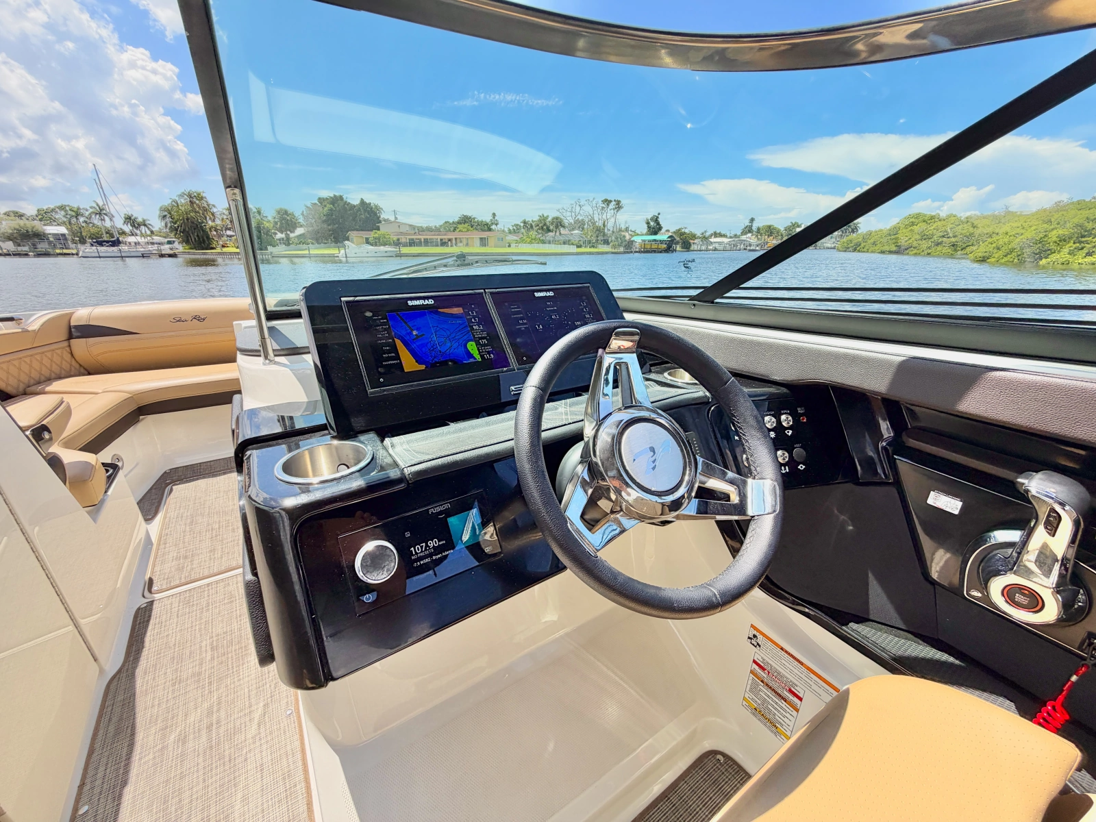 26ft Sea Ray Yacht For Sale