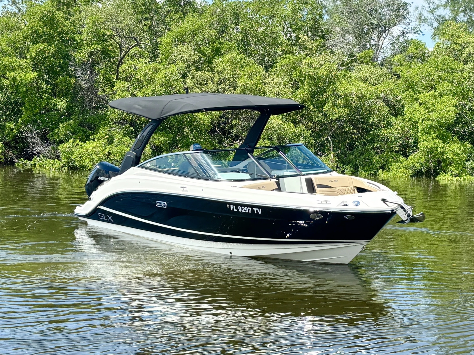 26ft Sea Ray Yacht For Sale