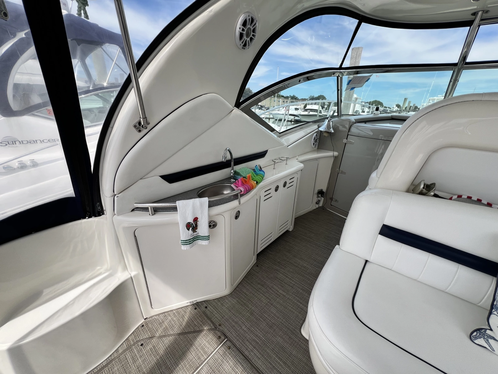 2006 Sea Ray 440 Sundancer