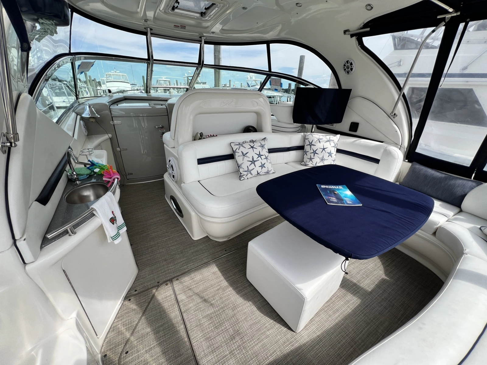 2006 Sea Ray 440 Sundancer