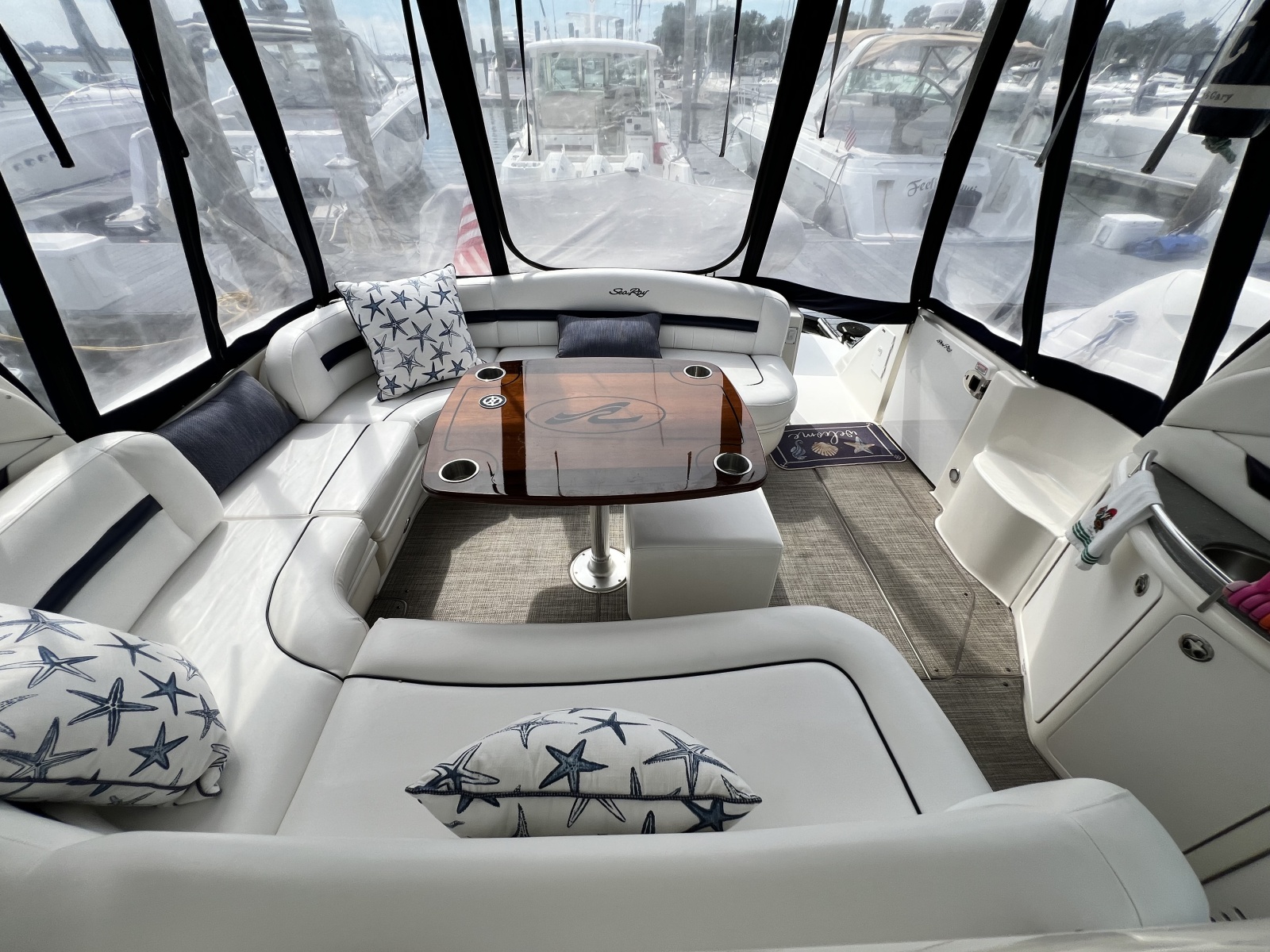 2006 Sea Ray 440 Sundancer