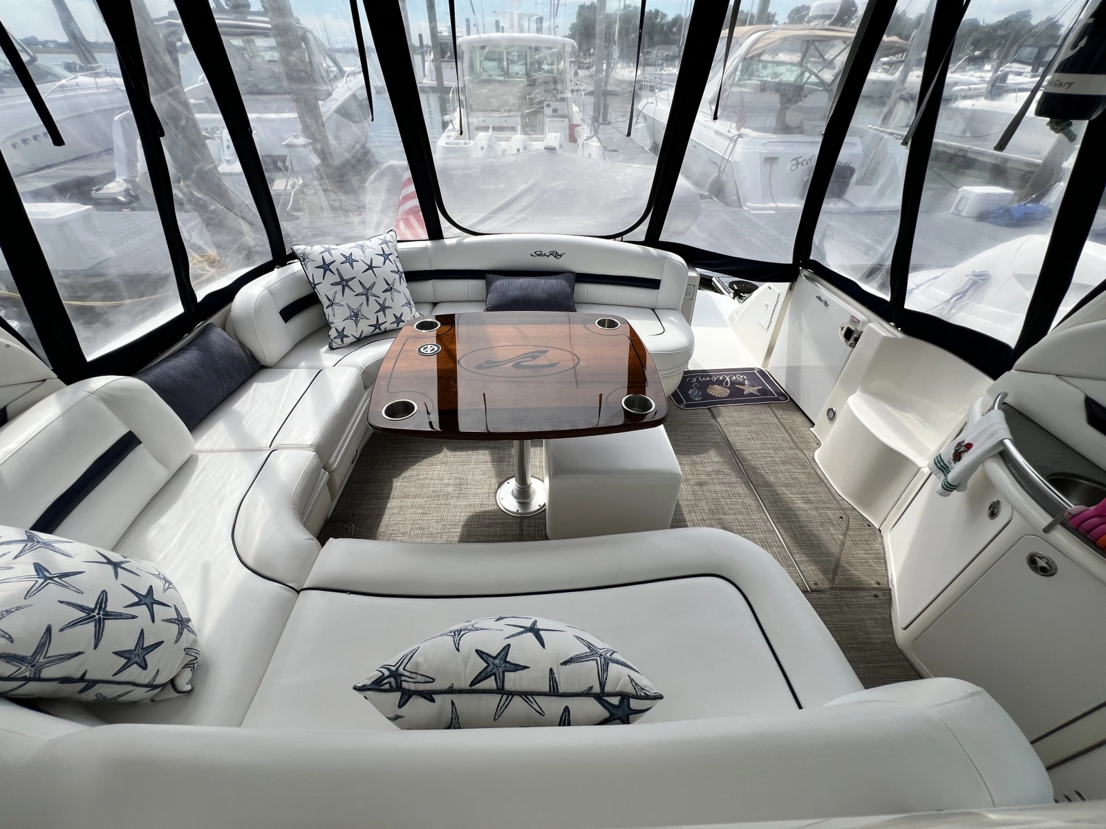 2006 Sea Ray 440 Sundancer