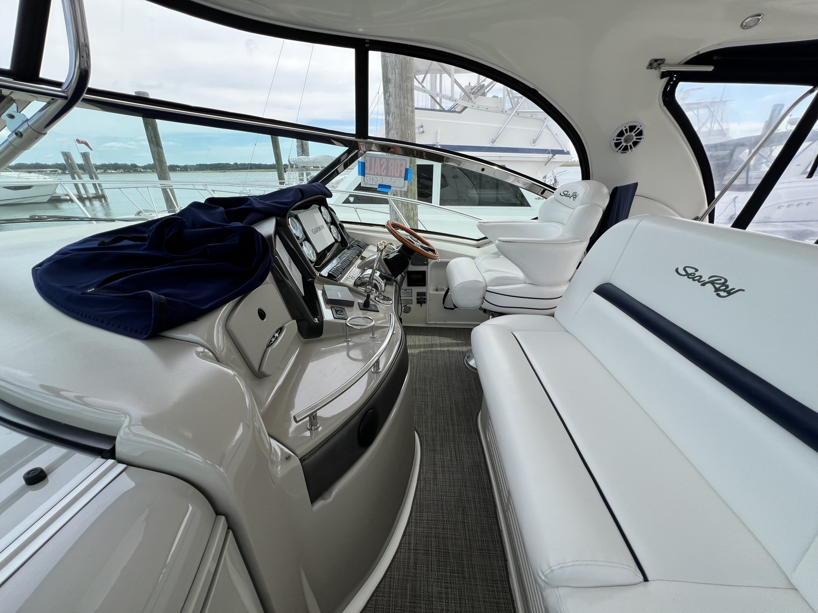 2006 Sea Ray 440 Sundancer