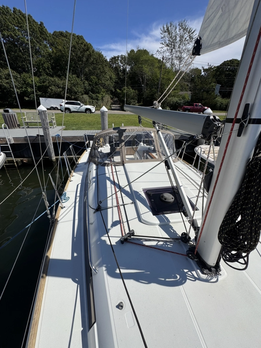 2021 Jeanneau 