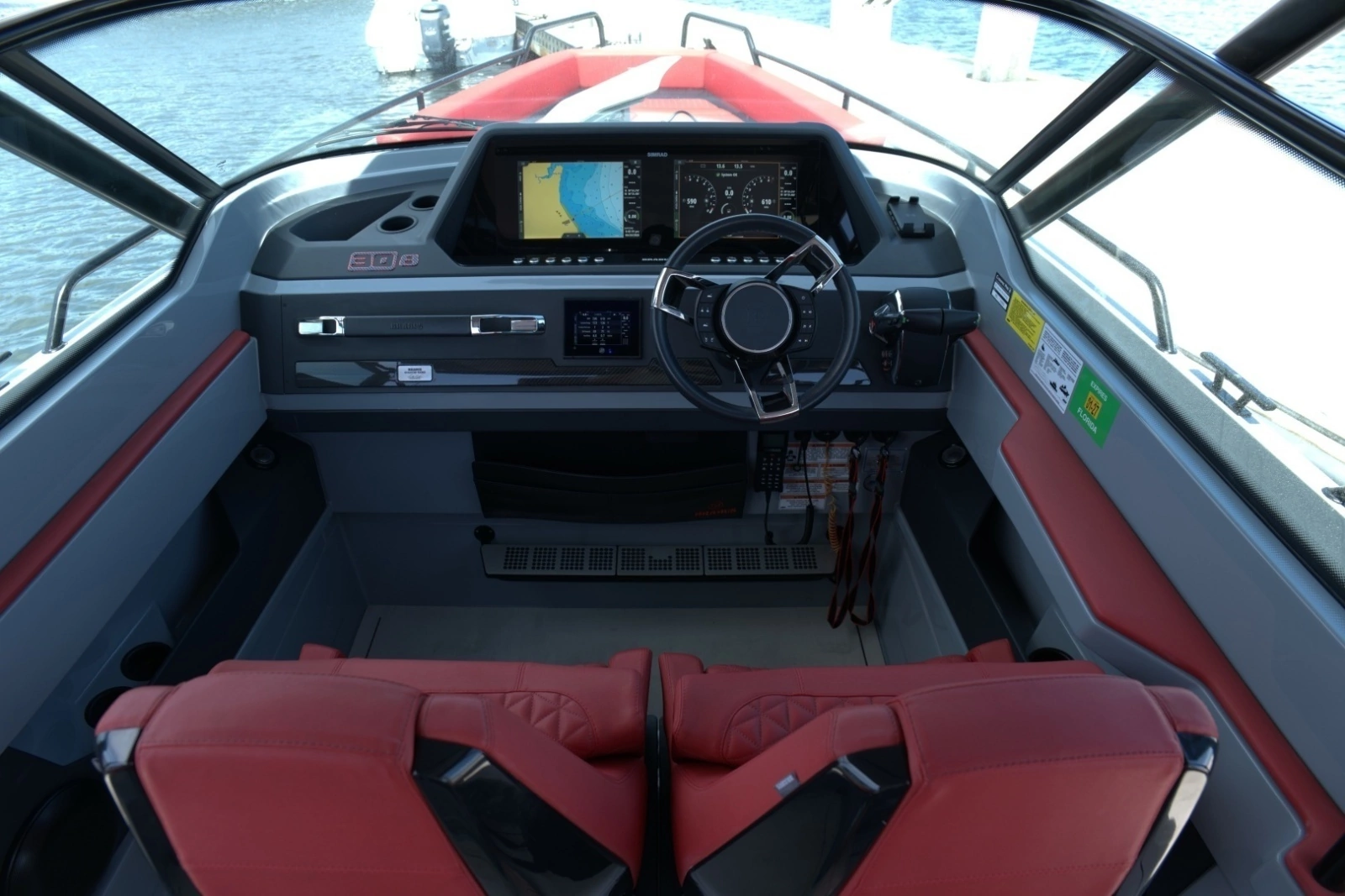 2023 Axopar 28 Brabus Shadow 500