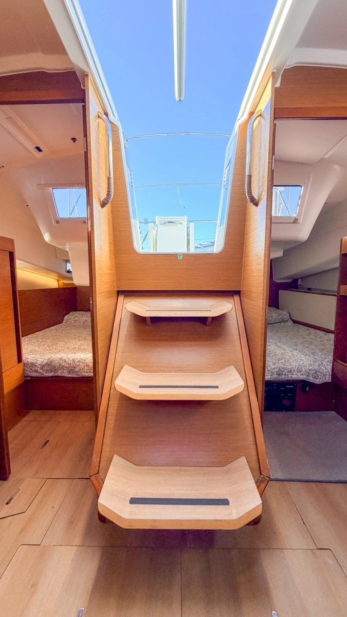 2020 Jeanneau Sun Odyssey 410