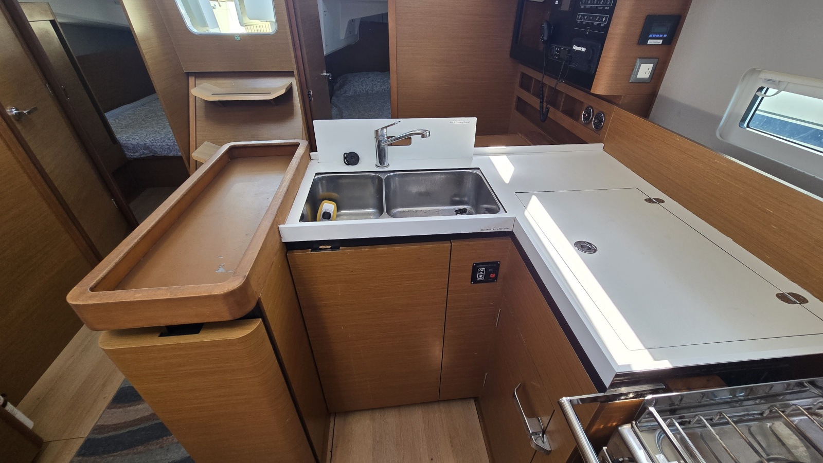 2020 Jeanneau Sun Odyssey 410