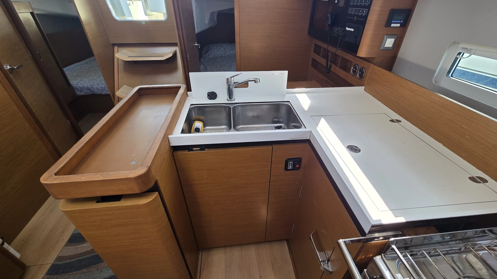 2020 Jeanneau Sun Odyssey 410