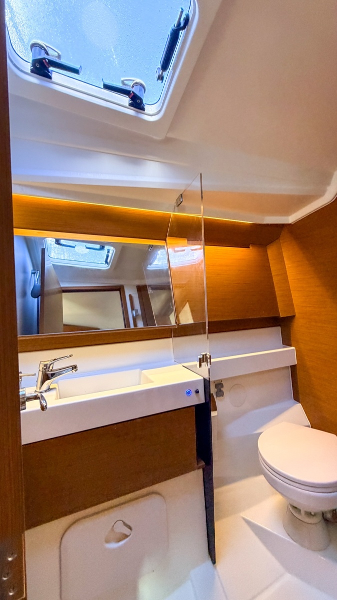 2020 Jeanneau Sun Odyssey 410