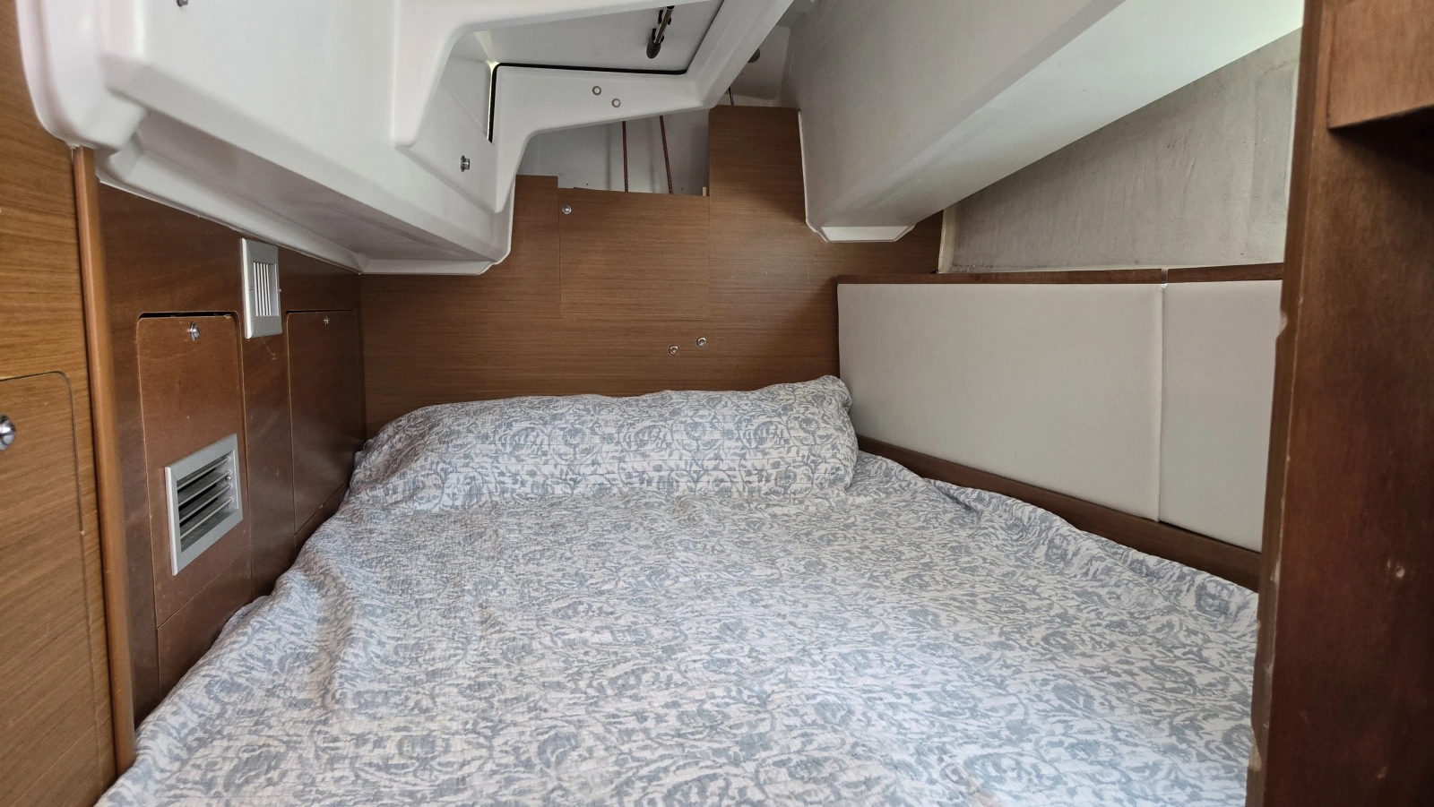2020 Jeanneau Sun Odyssey 410