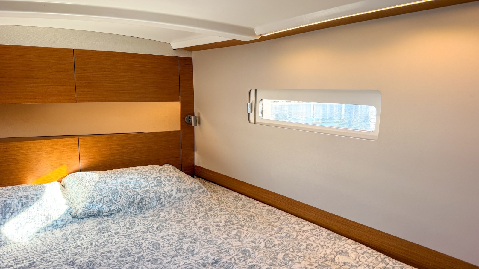 2020 Jeanneau Sun Odyssey 410