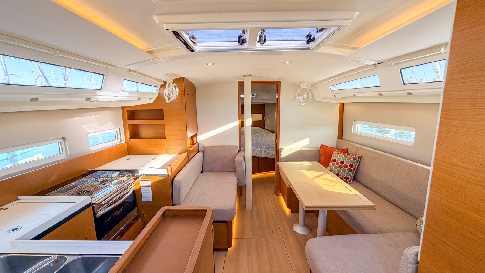 2020 Jeanneau Sun Odyssey 410