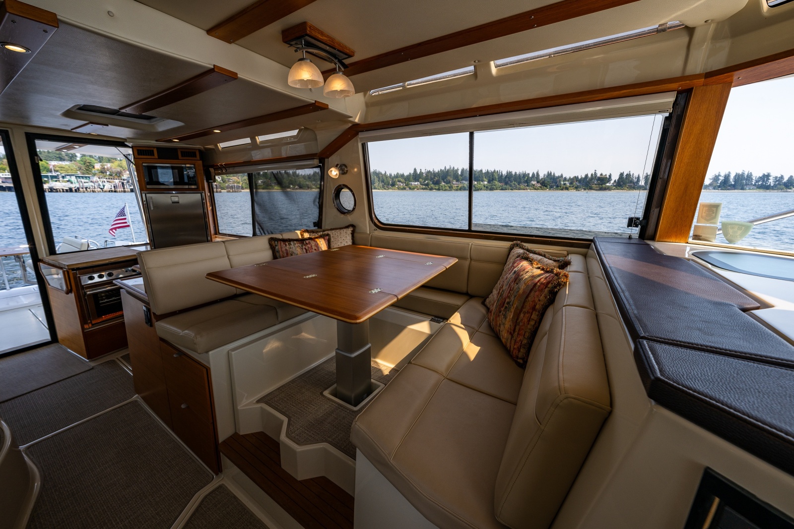 2020 Ranger Tugs 41 CB
