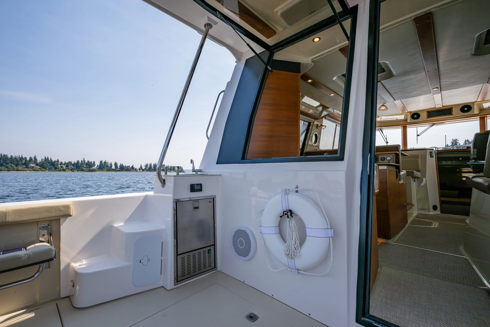 2020 Ranger Tugs 41 CB
