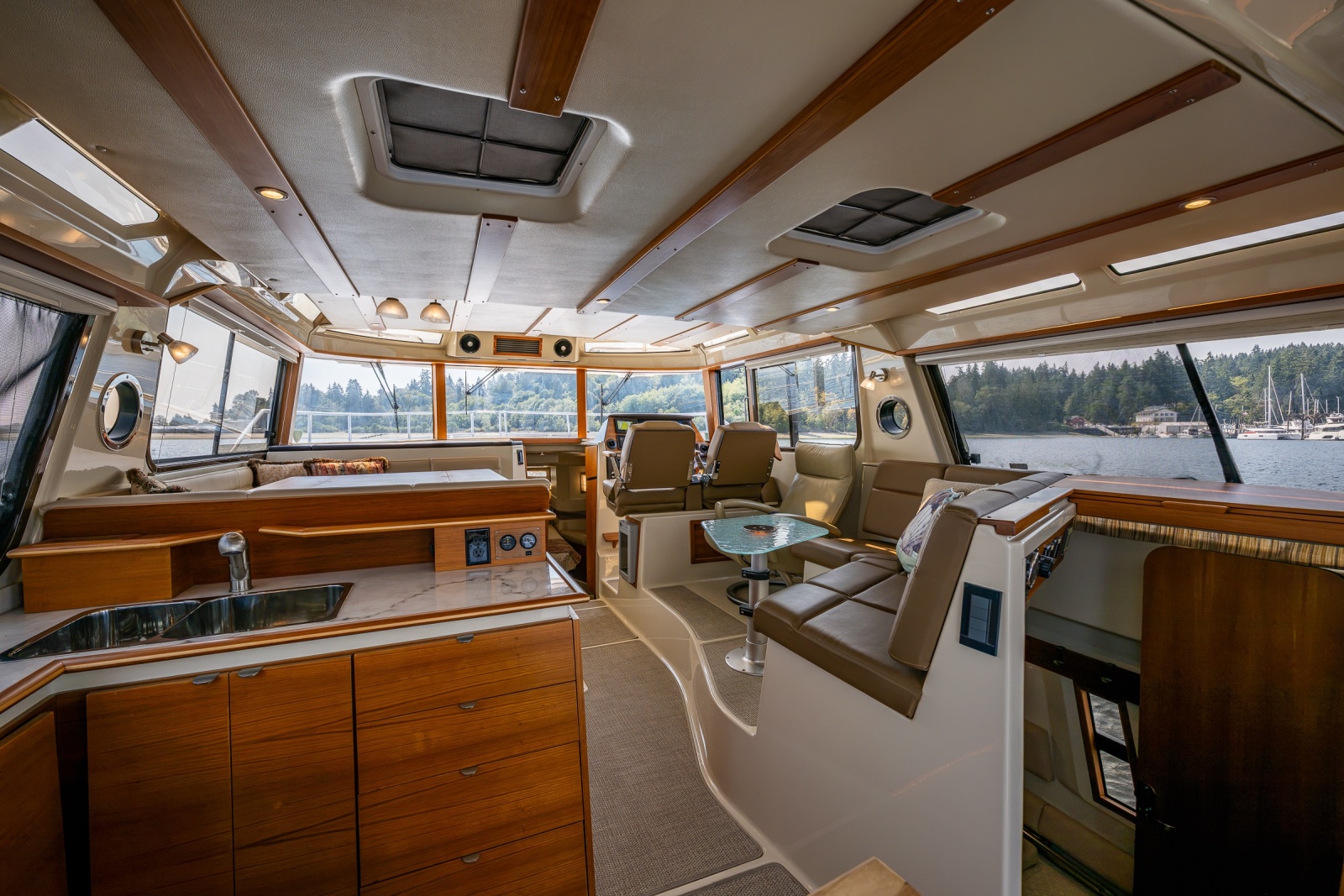 2020 Ranger Tugs 41 CB