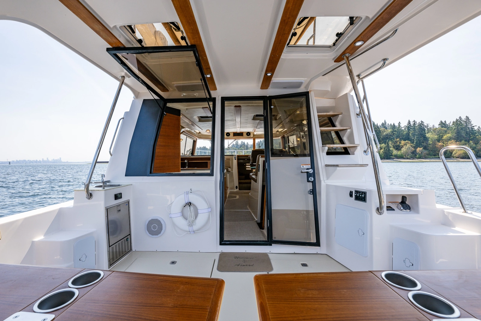 2020 Ranger Tugs 41 CB